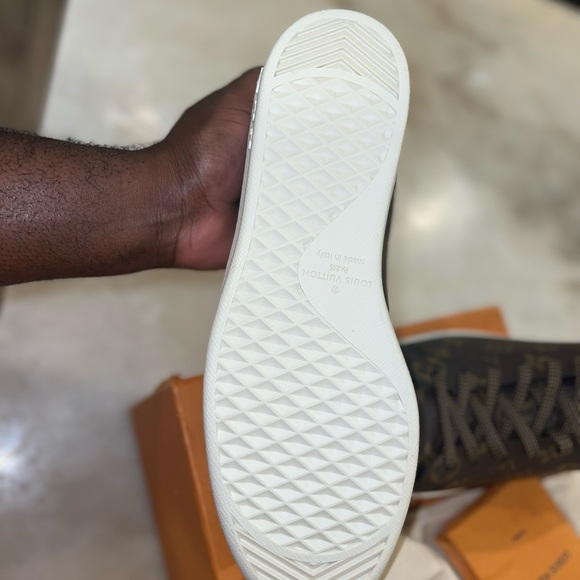 Shoes - Picture 3 of 5